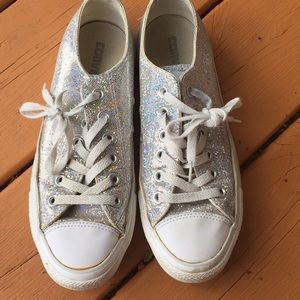 Converse glitter shoes
